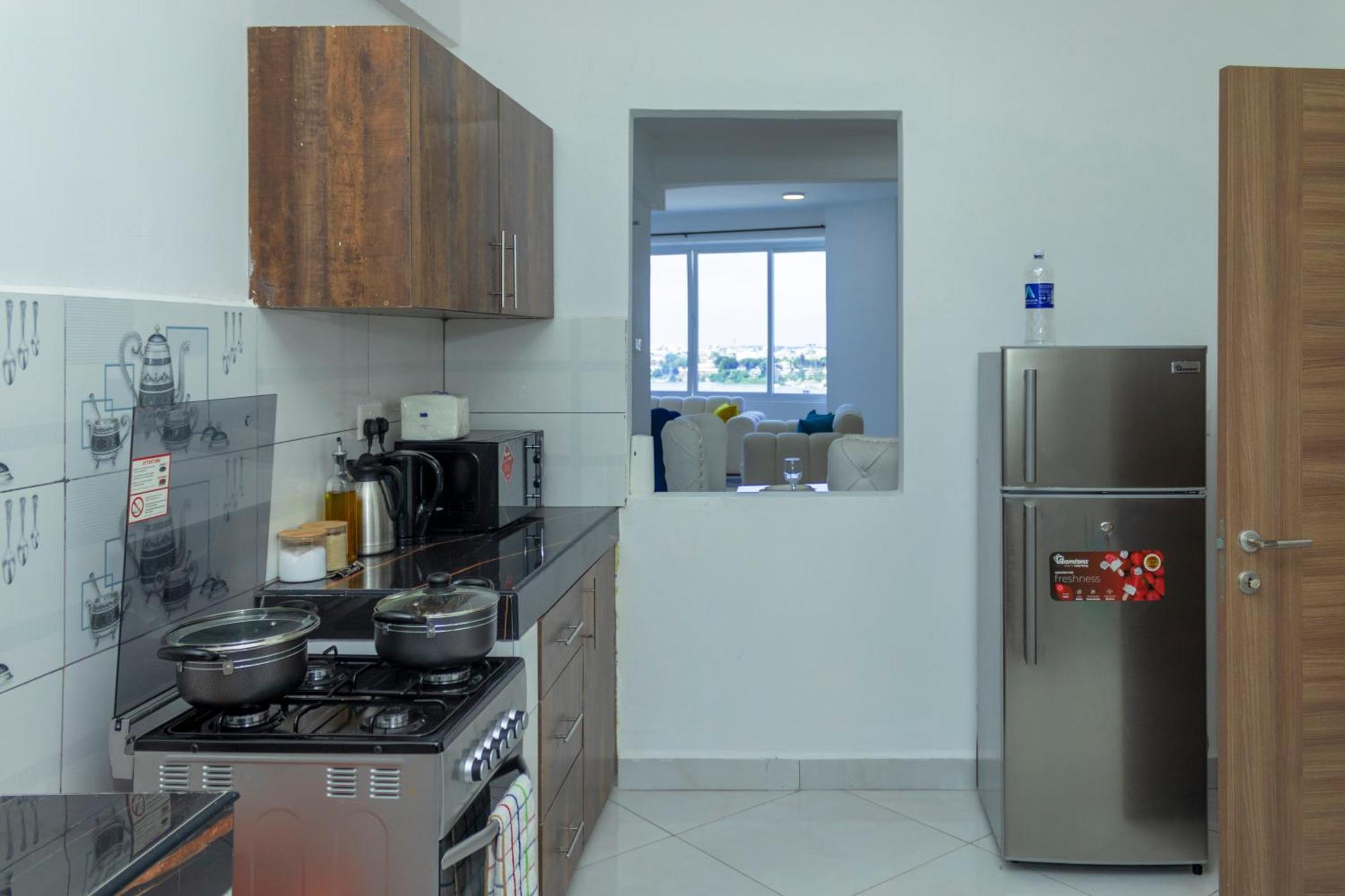Angani Apartment, Ac Installed, Ocean View & Rooftop Pool Момбаса Екстер'єр фото